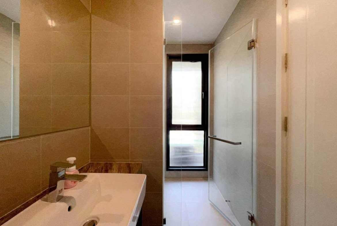 HS1515 – 4Bedroom Single House for Sale in Arcade by Pattaya in Nong Pla Lai