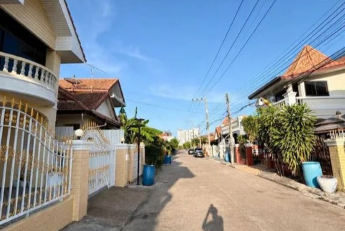 HS1517 – 3Bedroom 2-Storey Single House for Sale/Rent in Thanyawan Place in Sukhumvit Rd