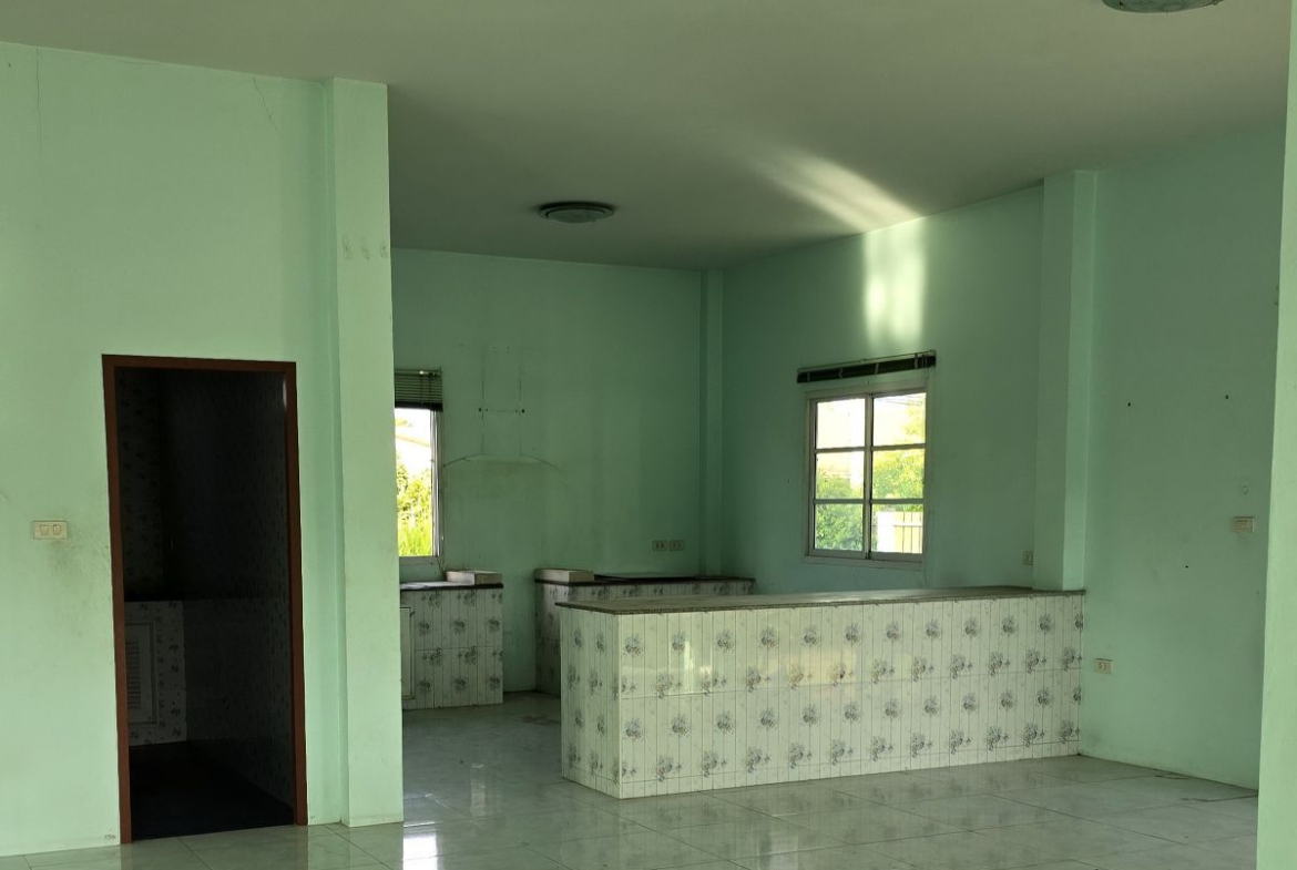 HS1512 – 1Bedroom Unfurnished single-story house with 1 rai of land at Pong Klang Soi 5 in Mabprachan.