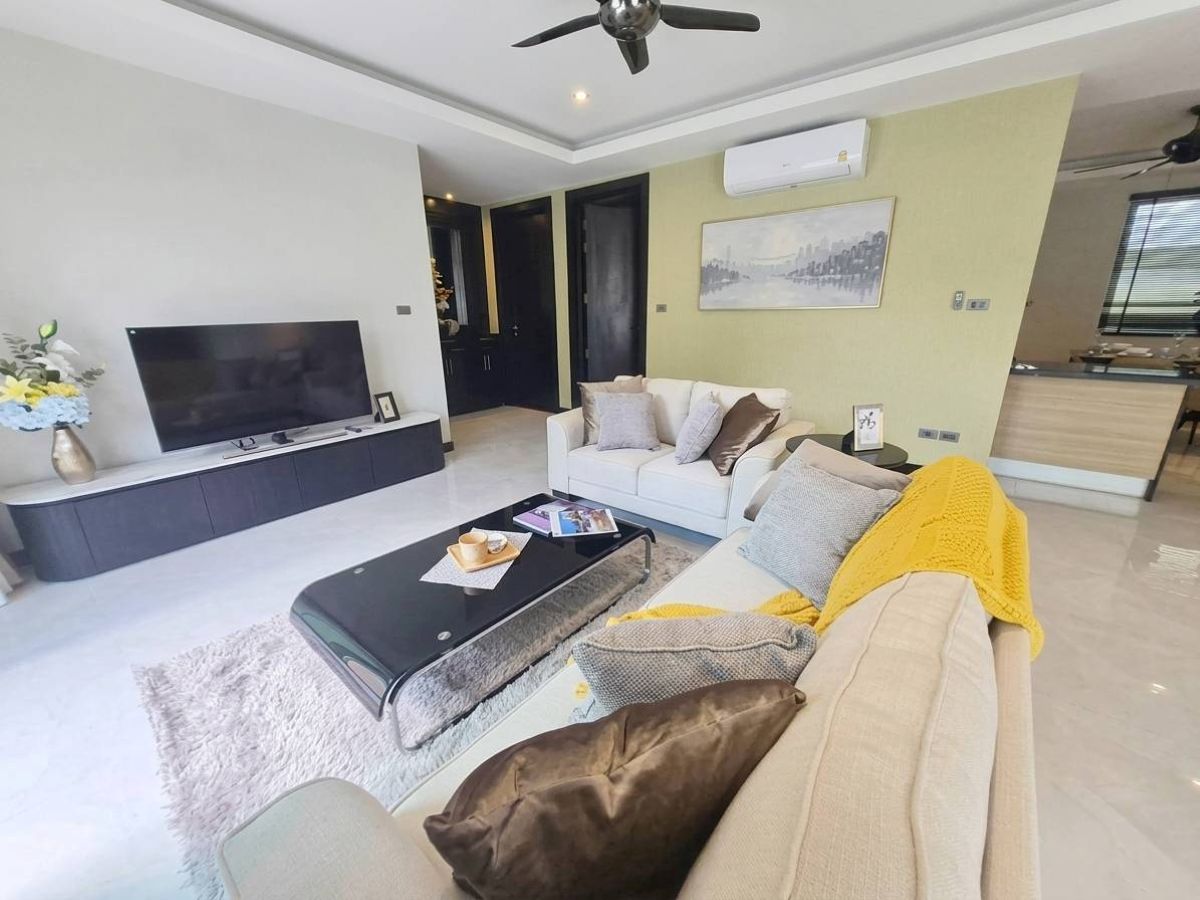 4 HS1507 – 4Bedroom Pool Villa House in Whispering Palms Villa in Mabprachan