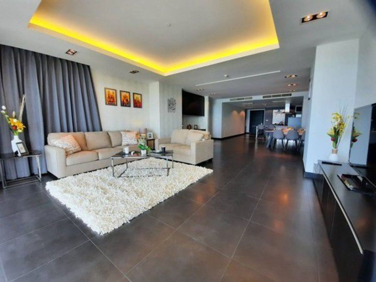 CS3019 – 3Bedroom Condominium for Sale/Rent in La Royal Beach in Na Jomtien