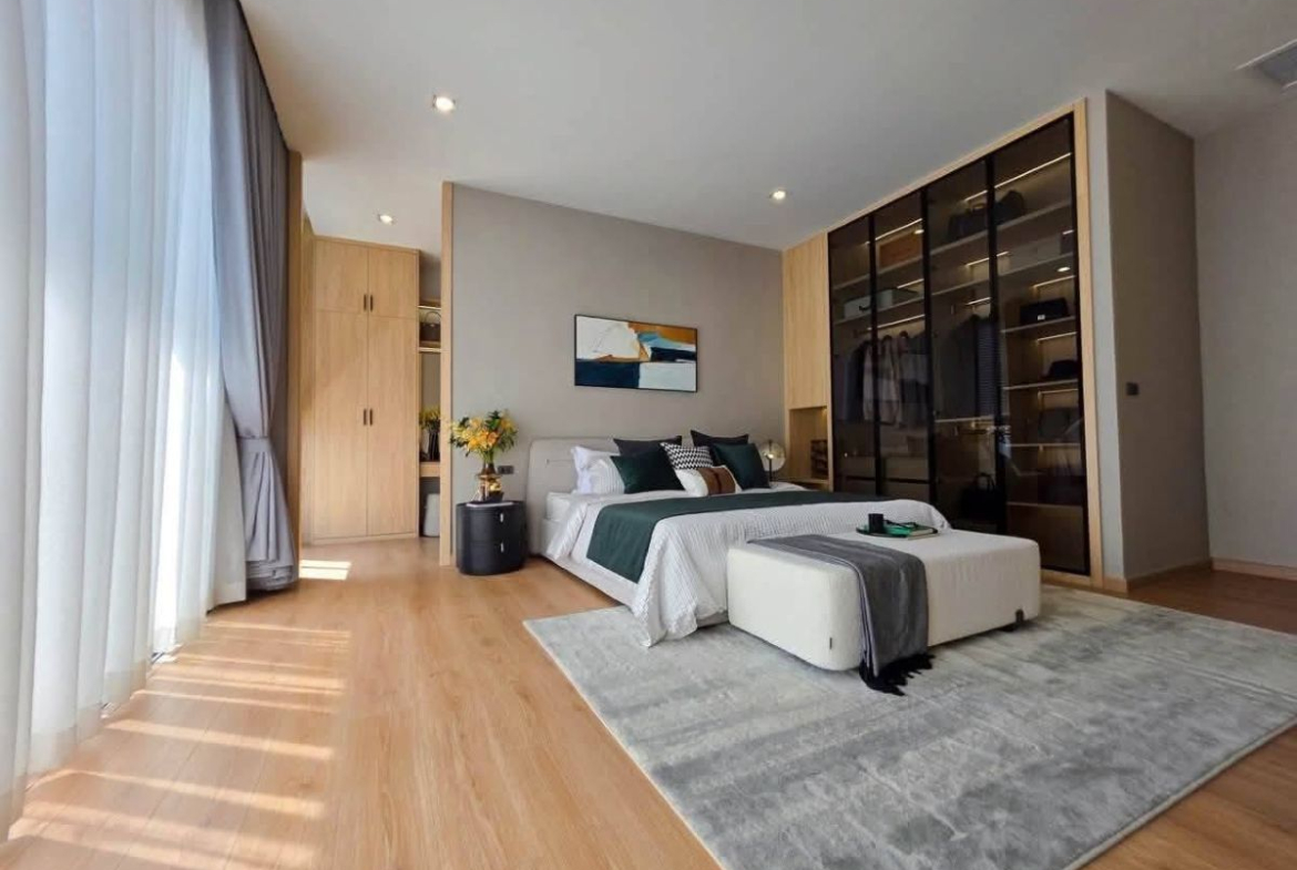 HS1516 – 6Bedroom 4-Storey detached Pool Villa House for Sale in Luxury Vistra Villa in Pattaya Tai