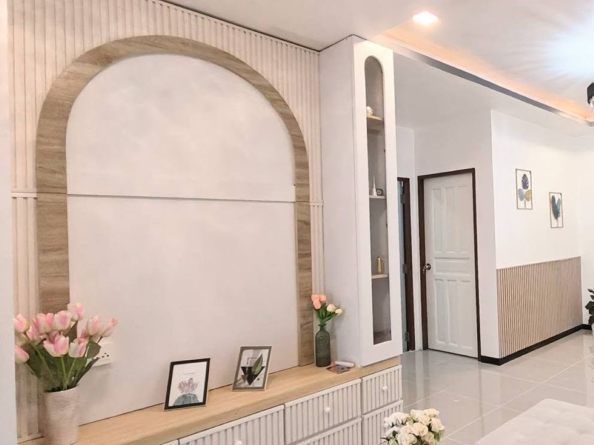 6 TS0175- 4Bedroom Townhouse for Sale in Pattaya Green Villed in Soi Siam Country Club