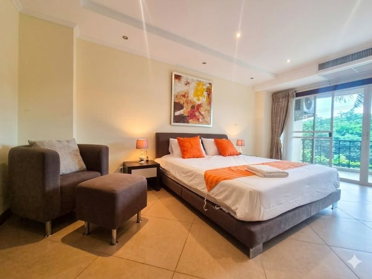 CS3026 – 2Bedroom Condominium for Sale in The Residence Jomtien in Thepprasit Soi 17