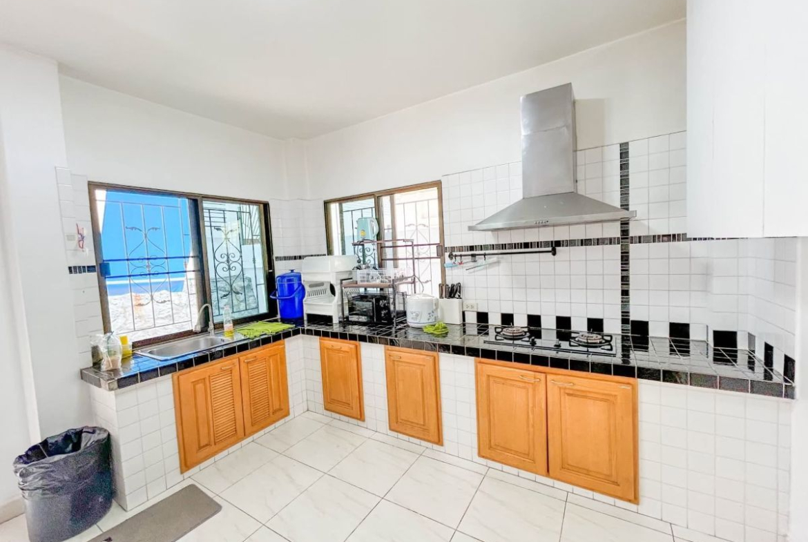 HS1509 – 4Bedroom Pool Villa House for Sale in Paradise Hill 2 in Khao Noi