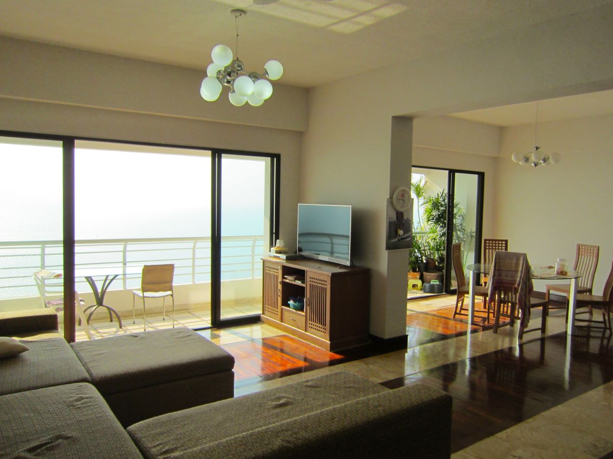 CS3023 – 2Bedrooms Duplex condo for Sale in Metro Jomtien Condotel in Jomtien