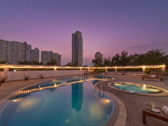 CR0307 – Studio condominium for rent in Pattaya Condotel in Jomtien
