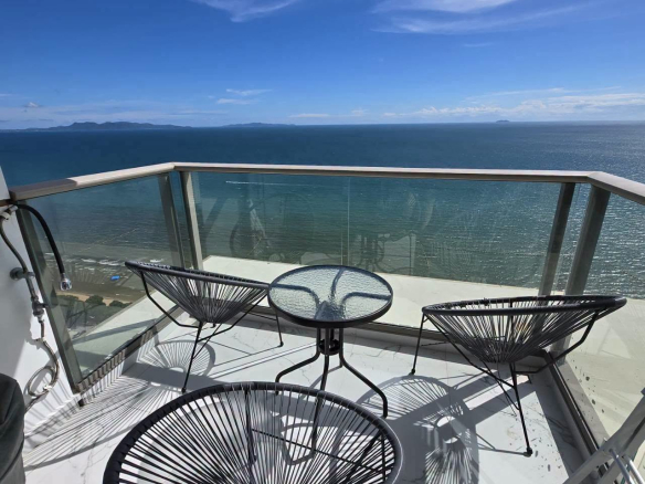 CR0309 -2Bedrooms Condominium for Rent in Copacabana Beach Jomtien in Jomtien