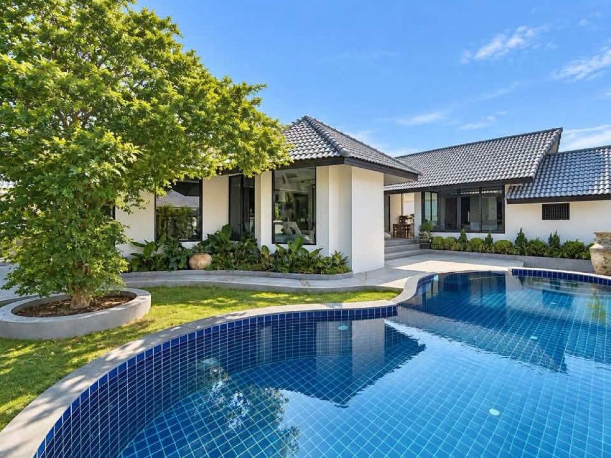 HR0897 – 3Bedrooms Pool Villa House for Rent in Nibbana Shade Village in Thung Klom-Talman