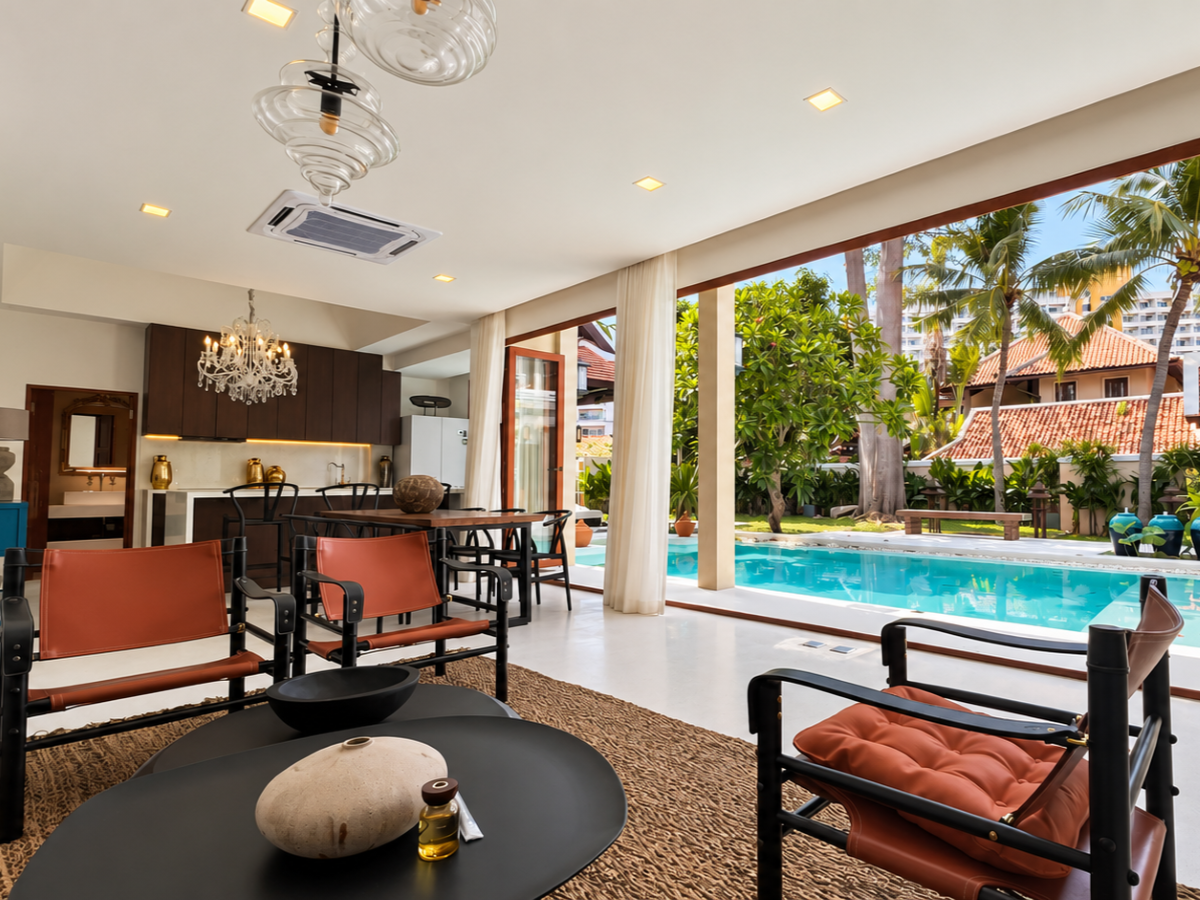 HS1521 – 5Bedrooms Bali Style Pool Villa House for Sale in Thabali Village in Thappraya Rd.