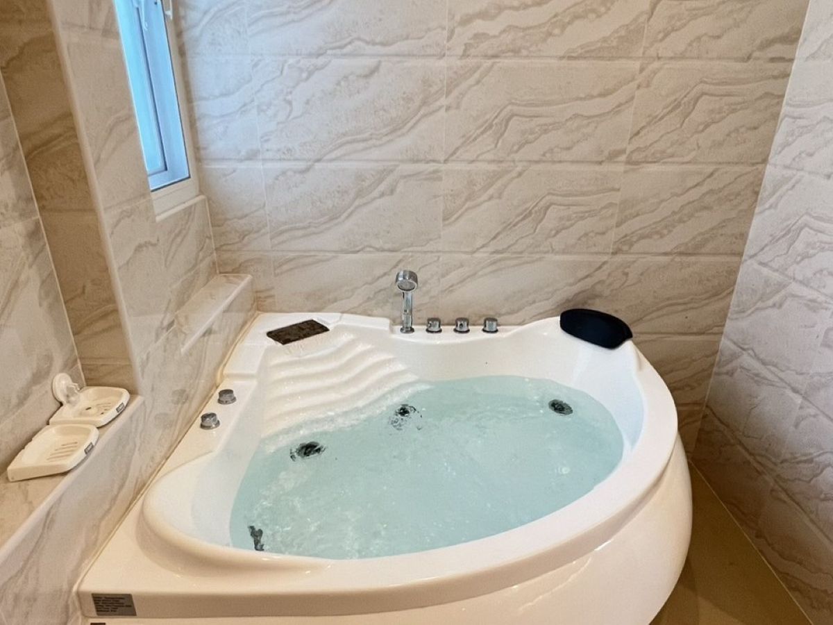 HR0896 – 3Bedroom Pool Villa for rent in Garden Ville 5 in Huay Yai