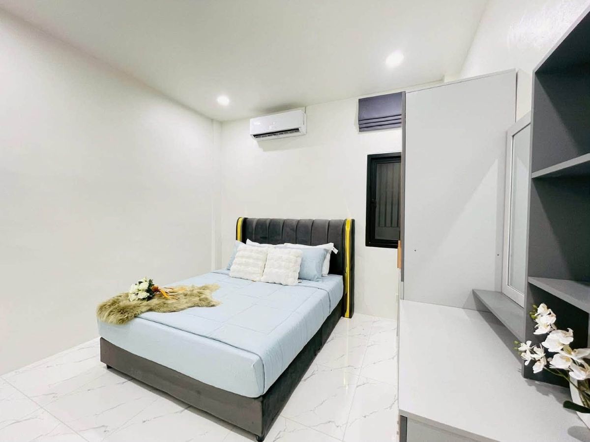 HS1527 – 3Bedroom Single House for Sale in Rattanakorn Village 19 in Soi Pornprapanimit 15