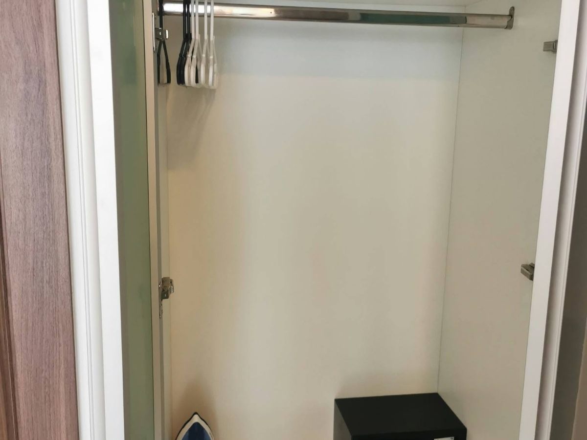 CR0306 – 1Bedroom Condominium for Sale in Grande Avenue Residence in Soi Buakhaow