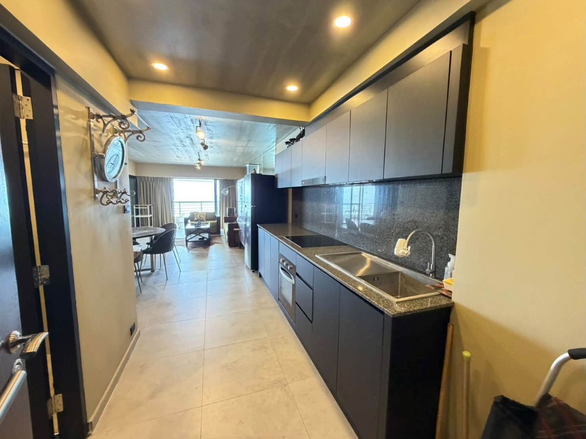 CS3037 – 1Bedroom Condominium for Sale in Metro Jomtien Condotel in Jomtien
