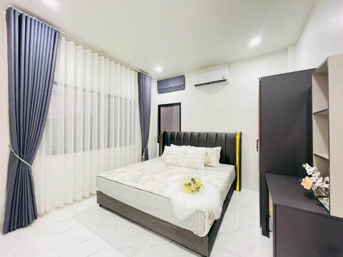 HS1527 – 3Bedroom Single House for Sale in Rattanakorn Village 19 in Soi Pornprapanimit 15