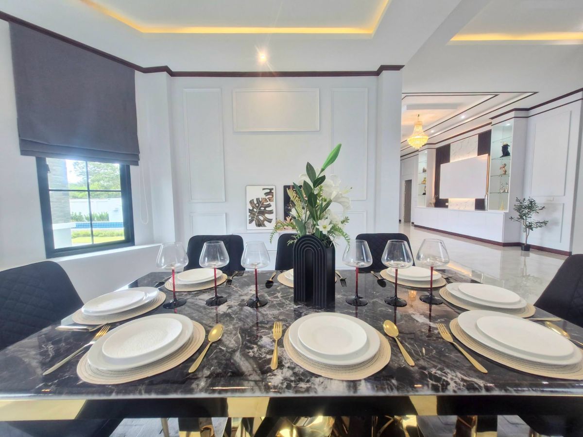 HS1522 – 4Bedroom Pool Villa House for Sale in Soi K9 in Huay Yai