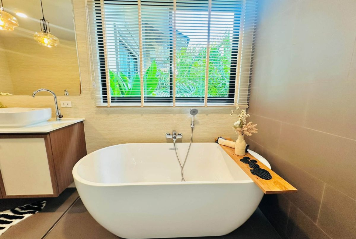 HS1519 – 3Bedroom Pool Villa House for Sale in Pattaya Paradise Village 1 in Nong Prue