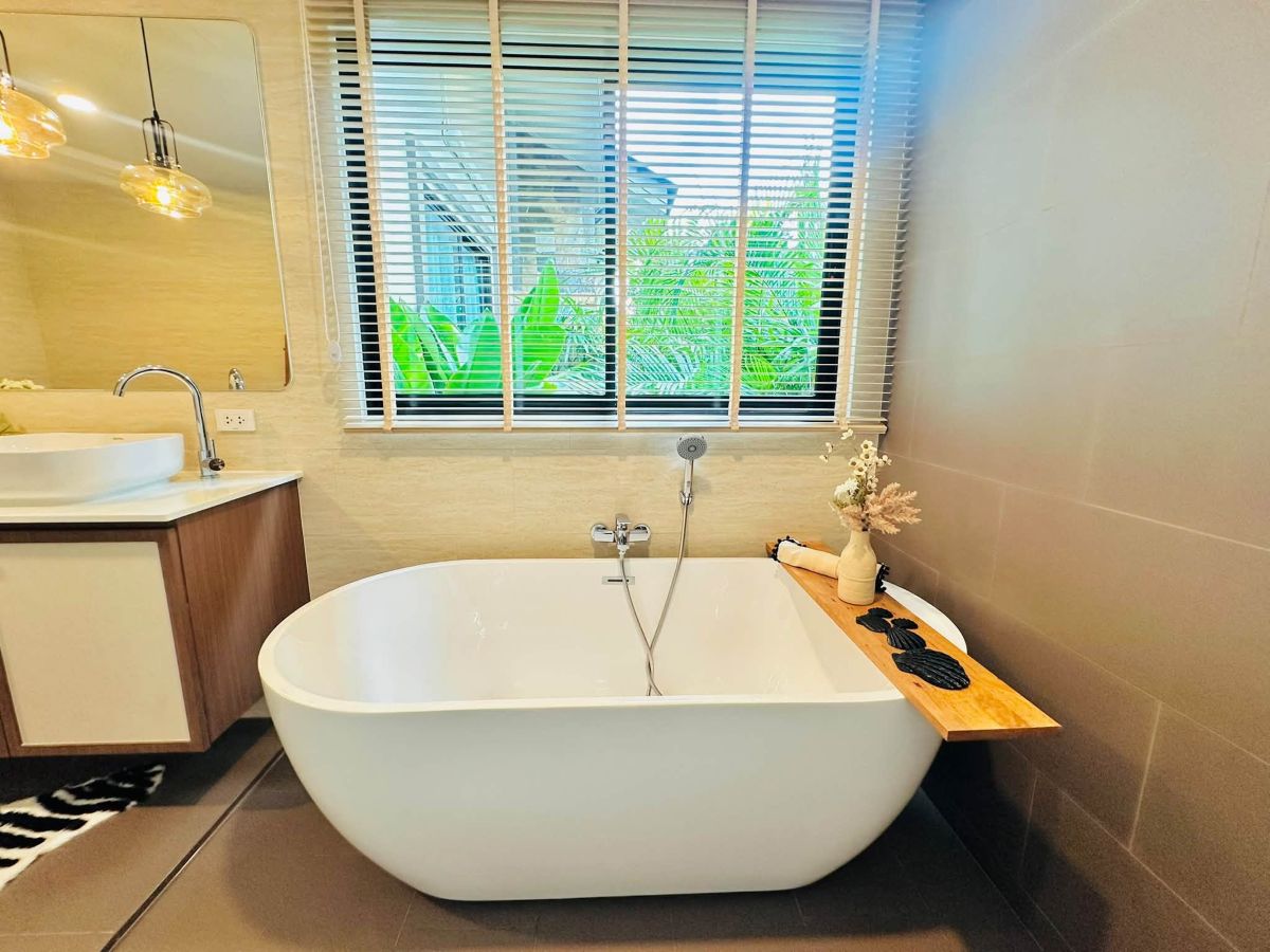 HS1519 – 3Bedroom Pool Villa House for Sale in Pattaya Paradise Village 1 in Nong Prue