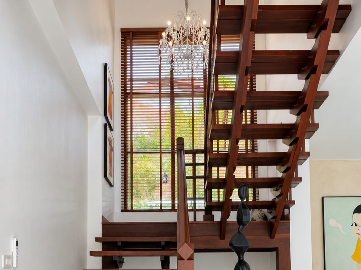 HS1521 – 5Bedrooms Bali Style Pool Villa House for Sale in Thabali Village in Thappraya Rd.