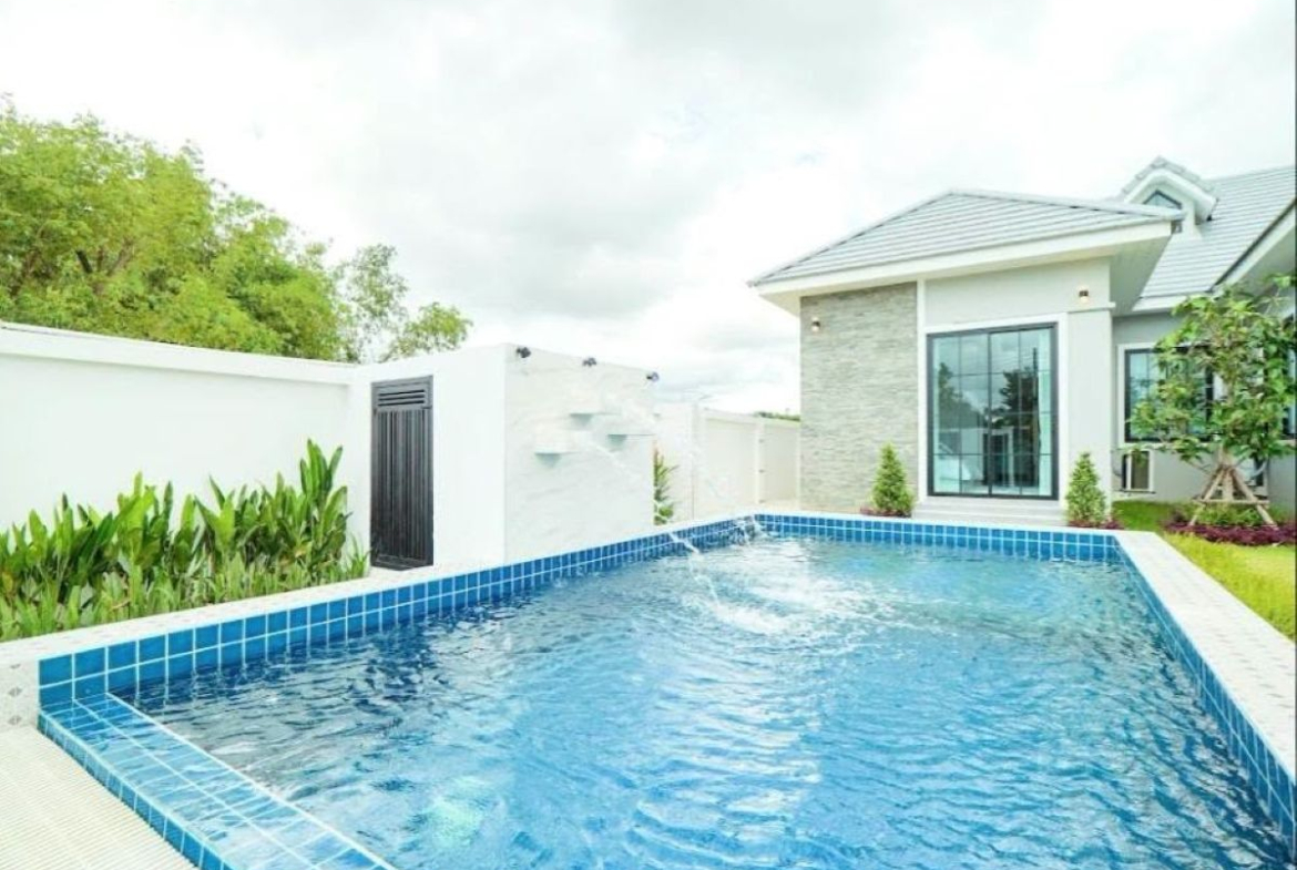 HS1522 – 4Bedroom Pool Villa House for Sale in Soi K9 in Huay Yai