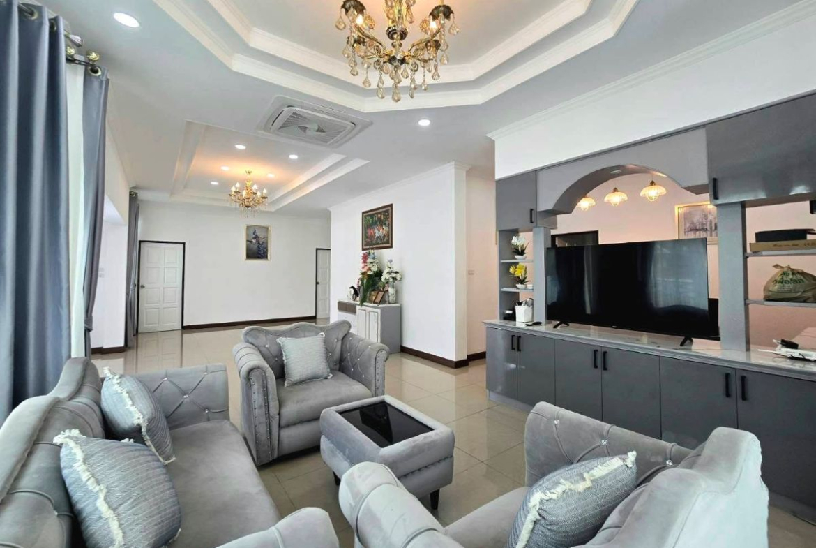 HS1526 – 3Bedrooms Single House for Sale in Soi Siam Country Club