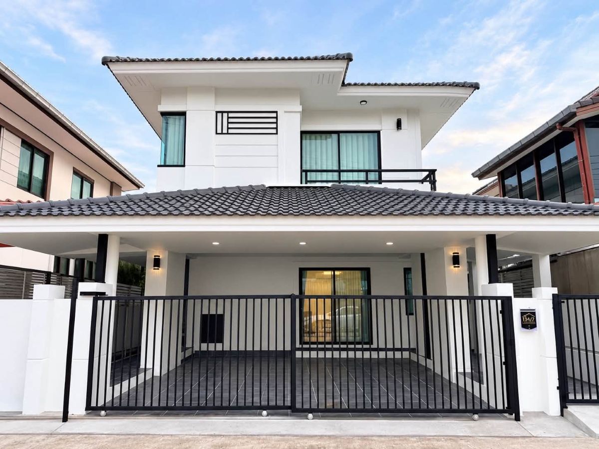 HS1518 – 3Bedroom 2-Storey Single House for Sale in Baan Fah Greenery Pattaya in Bang Lamung