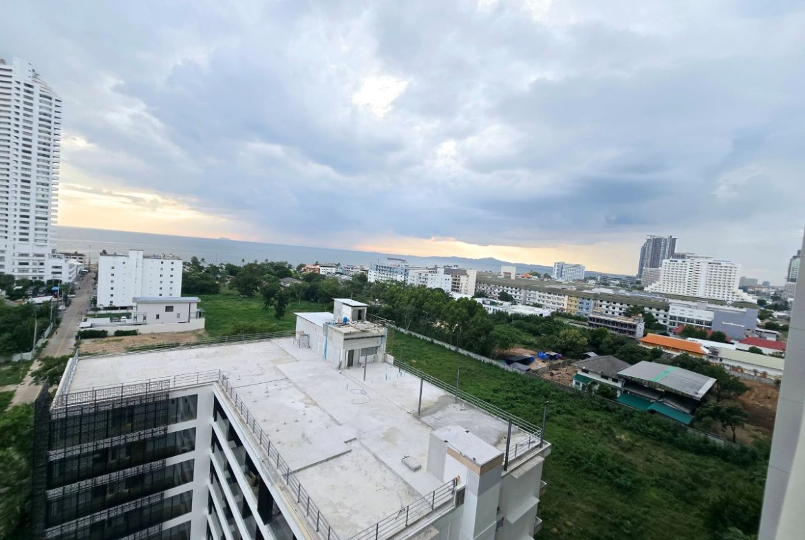 CS3030 – Studio condominium for Sale in The Riviera Jomtien in Jomtien