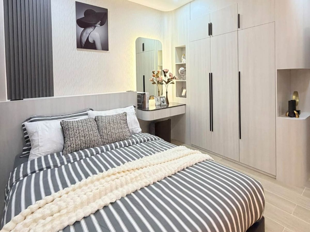 HS1520 – 4Bedroom Pool Villa House for  Sale in Rattanakorn Village 17 in Nong Prue
