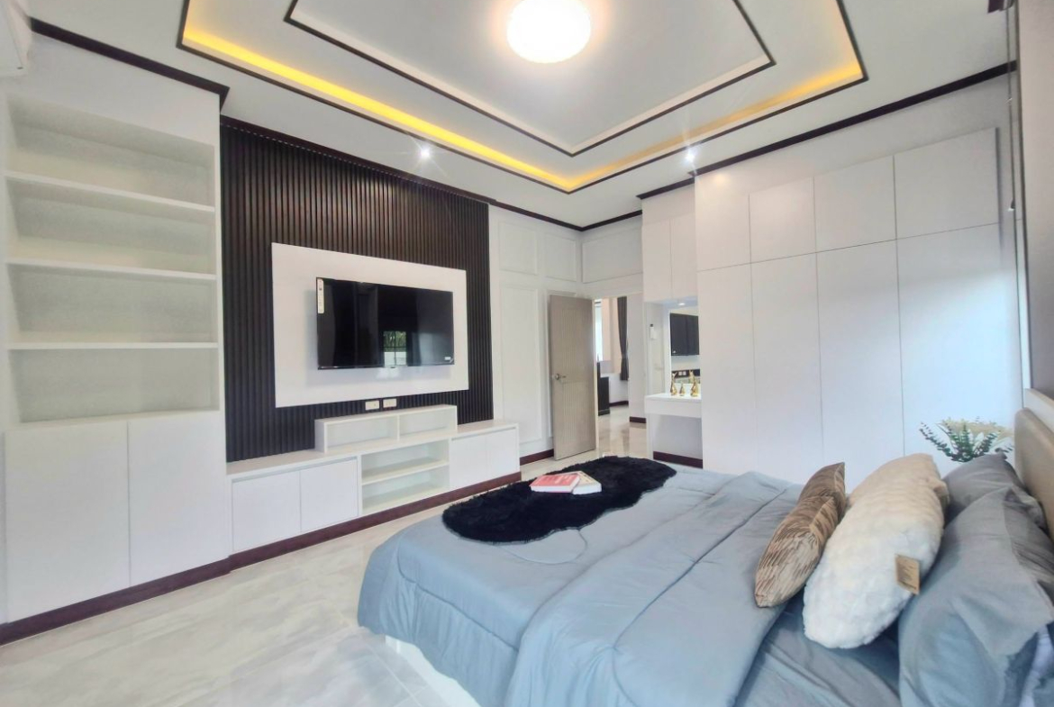 HS1522 – 4Bedroom Pool Villa House for Sale in Soi K9 in Huay Yai