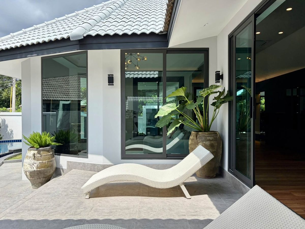 HR0897 – 3Bedrooms Pool Villa House for Rent in Nibbana Shade Village in Thung Klom-Talman