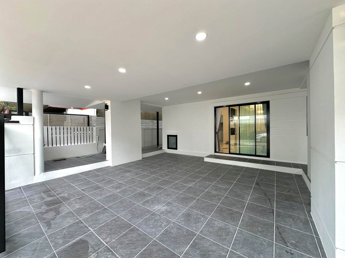 HS1518 – 3Bedroom 2-Storey Single House for Sale in Baan Fah Greenery Pattaya in Bang Lamung