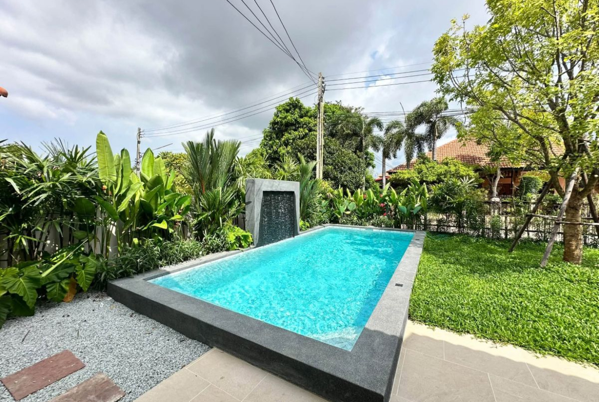 HS1519 – 3Bedroom Pool Villa House for Sale in Pattaya Paradise Village 1 in Nong Prue