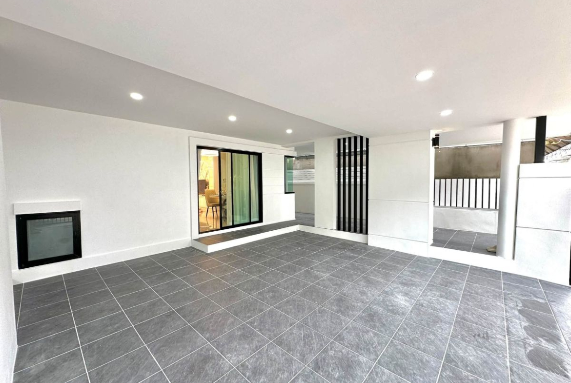 HS1518 – 3Bedroom 2-Storey Single House for Sale in Baan Fah Greenery Pattaya in Bang Lamung