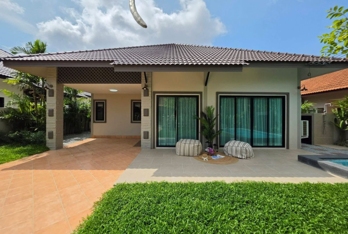 HS1519 – 3Bedroom Pool Villa House for Sale in Pattaya Paradise Village 1 in Nong Prue