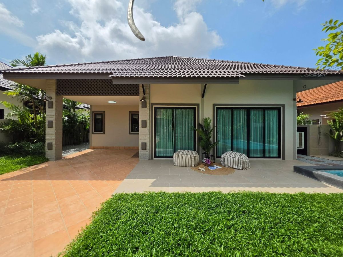 HS1519 – 3Bedroom Pool Villa House for Sale in Pattaya Paradise Village 1 in Nong Prue