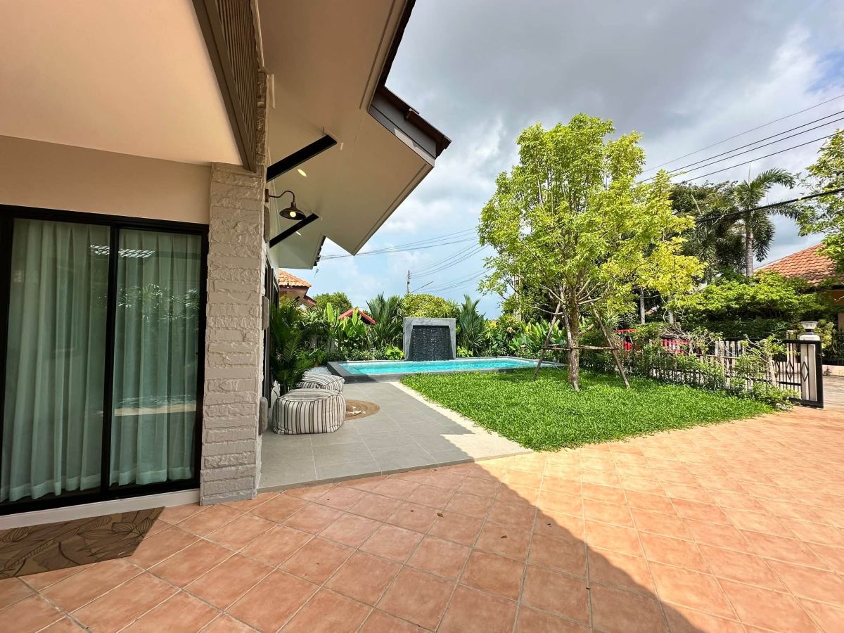 HS1519 – 3Bedroom Pool Villa House for Sale in Pattaya Paradise Village 1 in Nong Prue