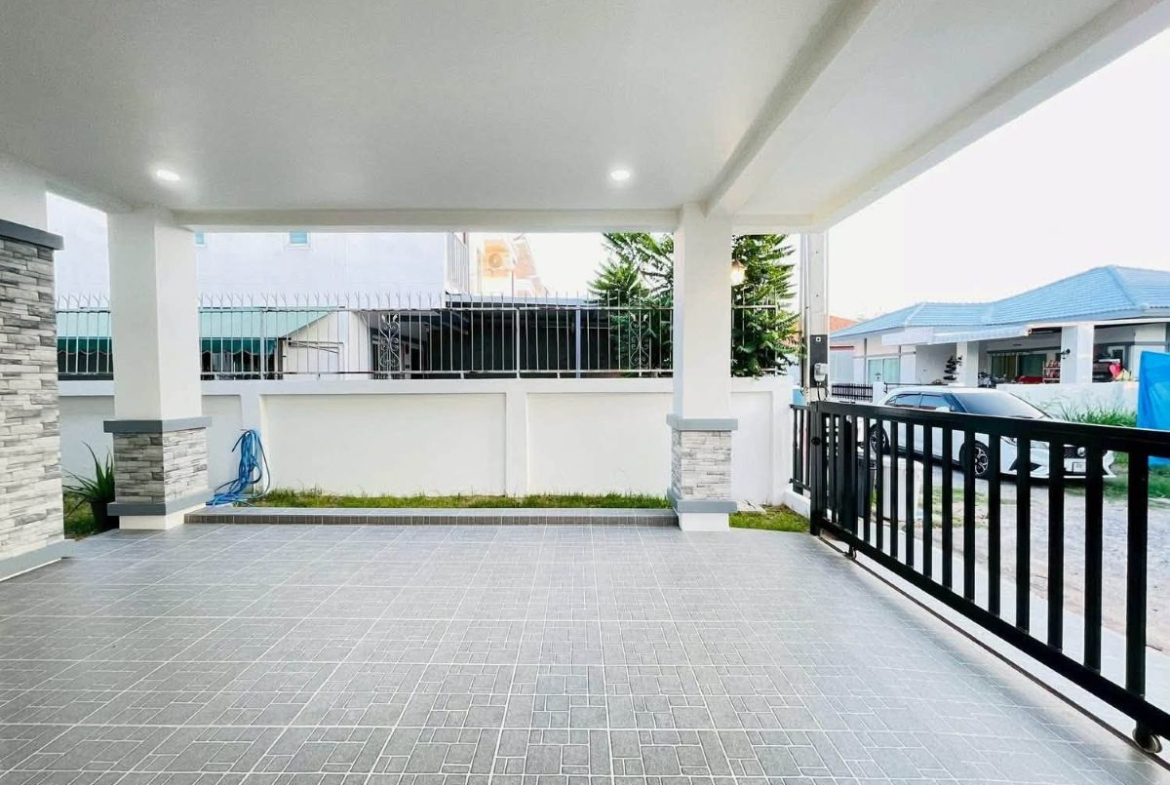 HS1527 – 3Bedroom Single House for Sale in Rattanakorn Village 19 in Soi Pornprapanimit 15