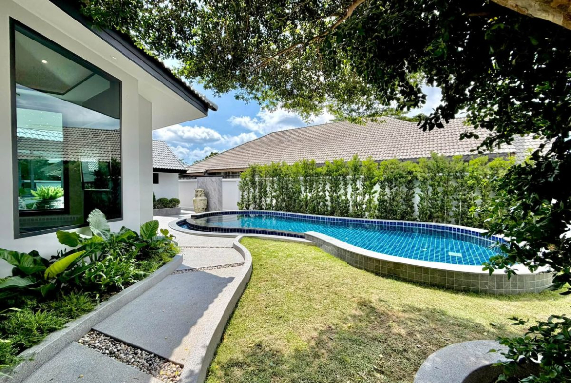 HR0897 – 3Bedrooms Pool Villa House for Rent in Nibbana Shade Village in Thung Klom-Talman