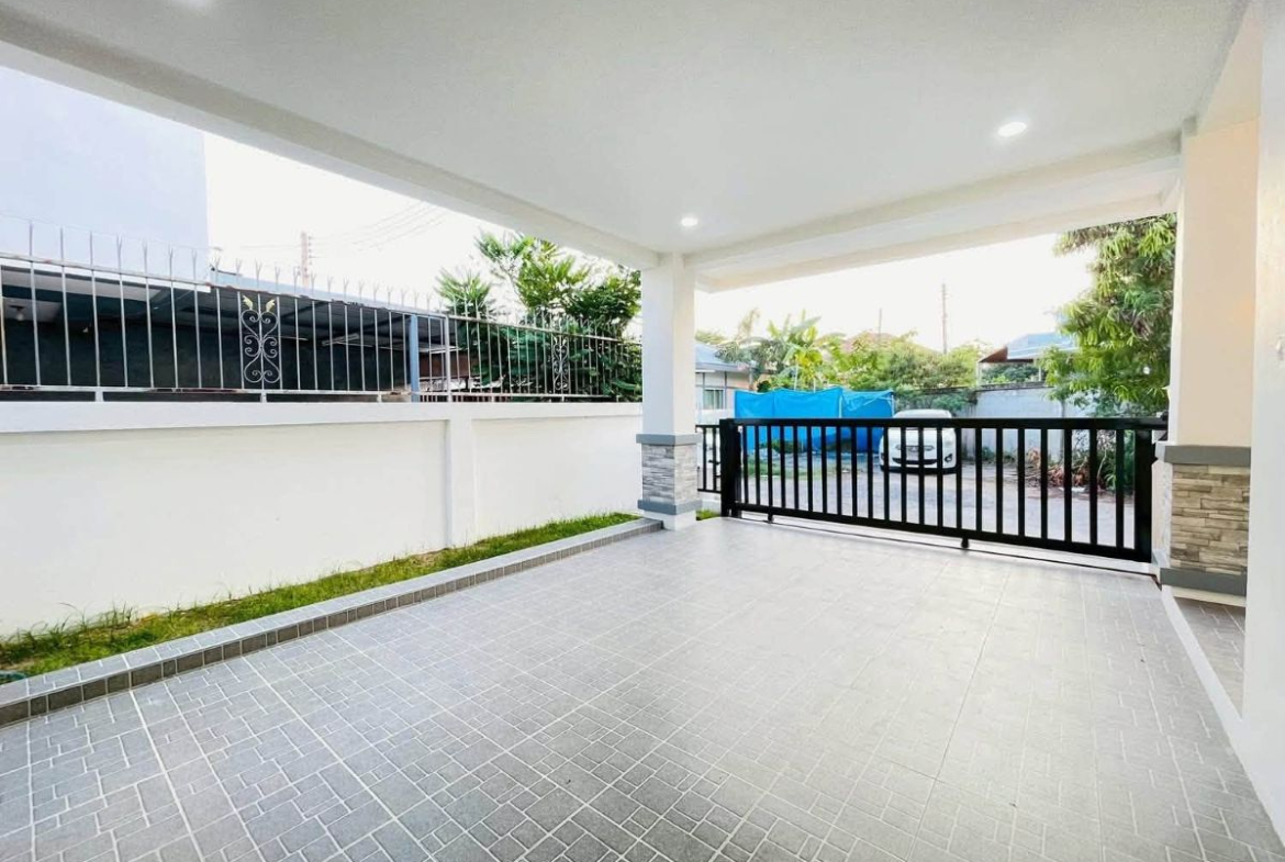HS1527 – 3Bedroom Single House for Sale in Rattanakorn Village 19 in Soi Pornprapanimit 15