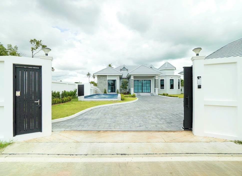 HS1522 – 4Bedroom Pool Villa House for Sale in Soi K9 in Huay Yai