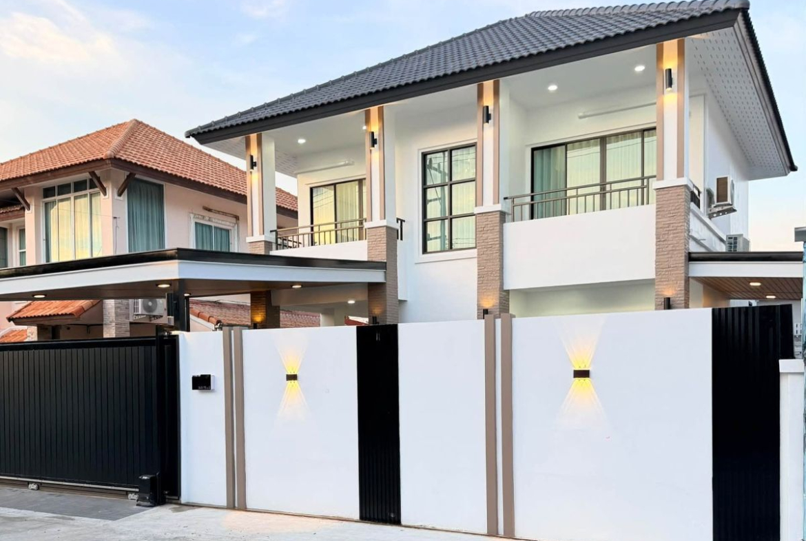 HS1520 – 4Bedroom Pool Villa House for  Sale in Rattanakorn Village 17 in Nong Prue