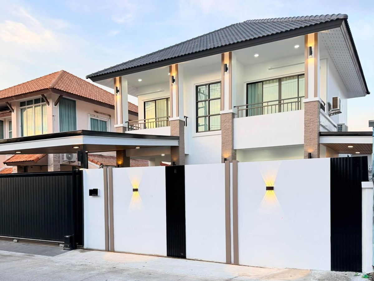 HS1520 – 4Bedroom Pool Villa House for  Sale in Rattanakorn Village 17 in Nong Prue