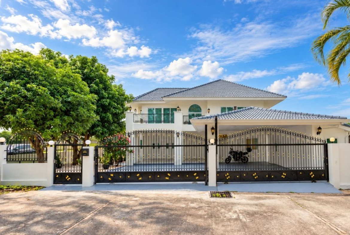 HS1523 – 4Bedrooms 2 Storey Single House for Sale in Hill View Villa in Nong Prue
