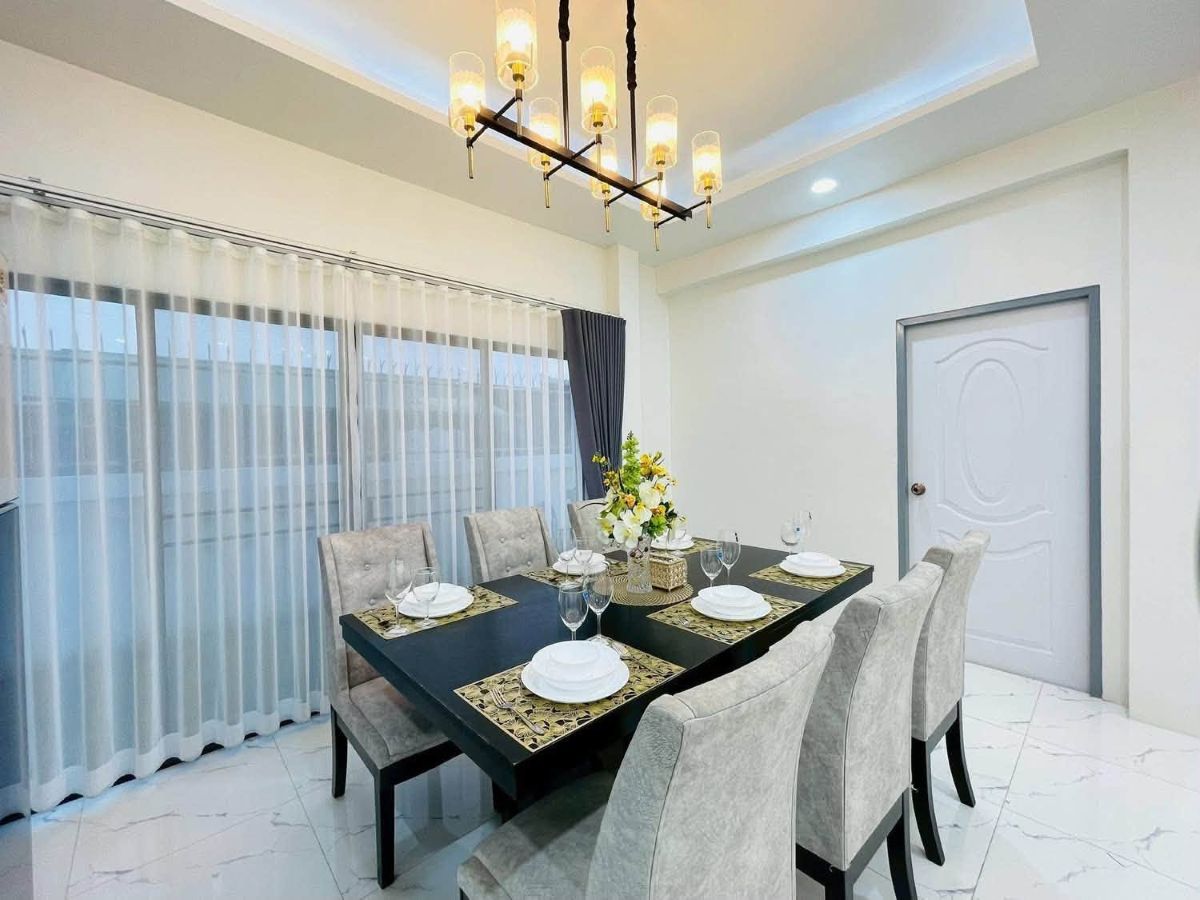 HS1527 – 3Bedroom Single House for Sale in Rattanakorn Village 19 in Soi Pornprapanimit 15
