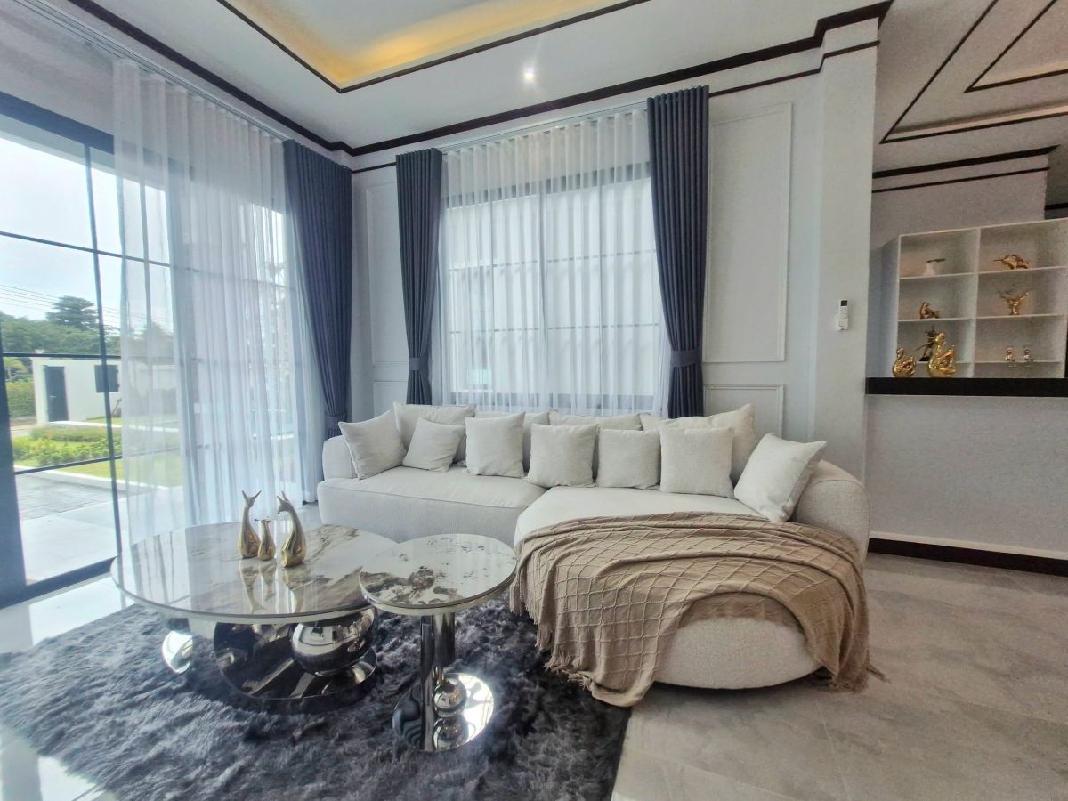 HS1522 – 4Bedroom Pool Villa House for Sale in Soi K9 in Huay Yai