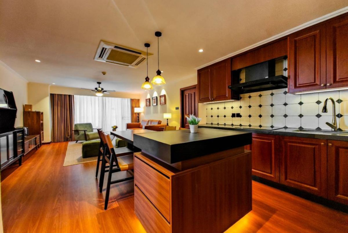 CS3027 – 2Bedroom condominium for sale in Jomtien Plaza Condotel in Jomtien